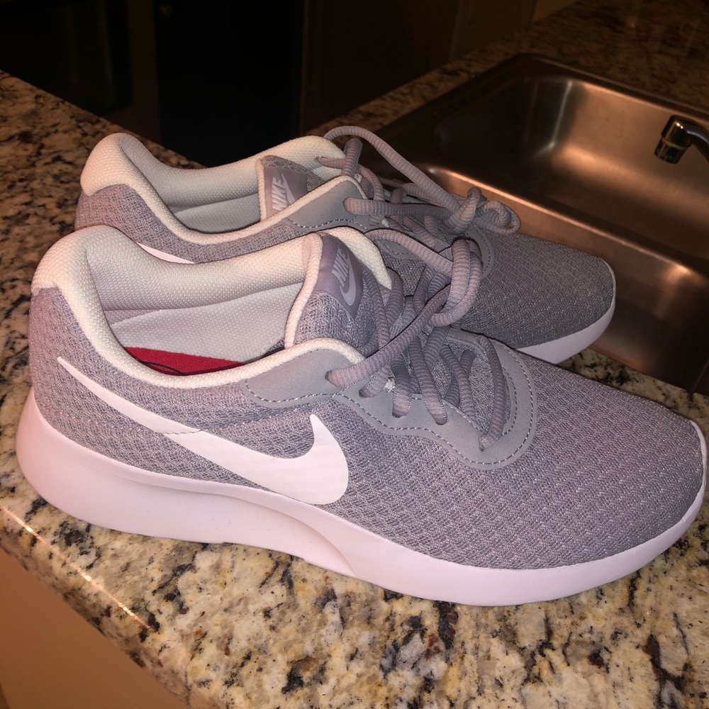 Grey Nike Tanjun NWOT